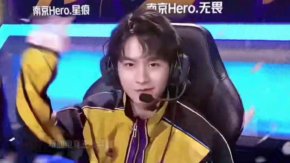 点燃现场氛 点燃现场氛