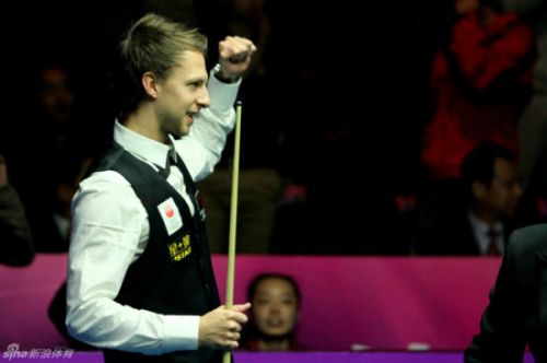 在百家乐桌 在百家乐桌